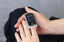 Pulsoksymetr ri-sat PRO z Bluetooth - 2